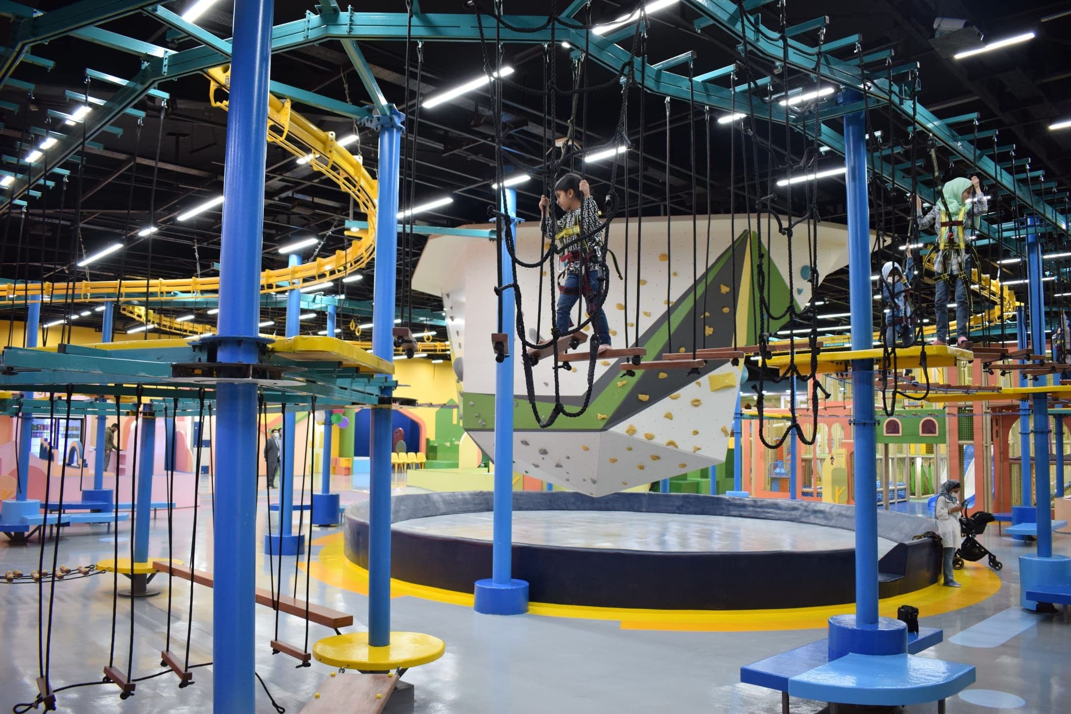 Roshano — Chamran Branch 3
